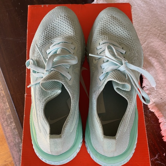 Nike Epic React Flynit 2 - Picture 4 of 6